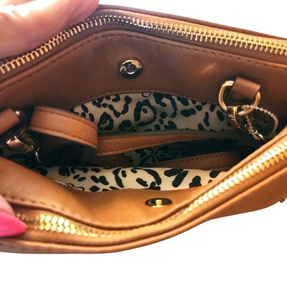 Jessica Simpson Women's CAMILLE Studded Western Style Saddle Bag Purse NWOT - Picture 10 of 13